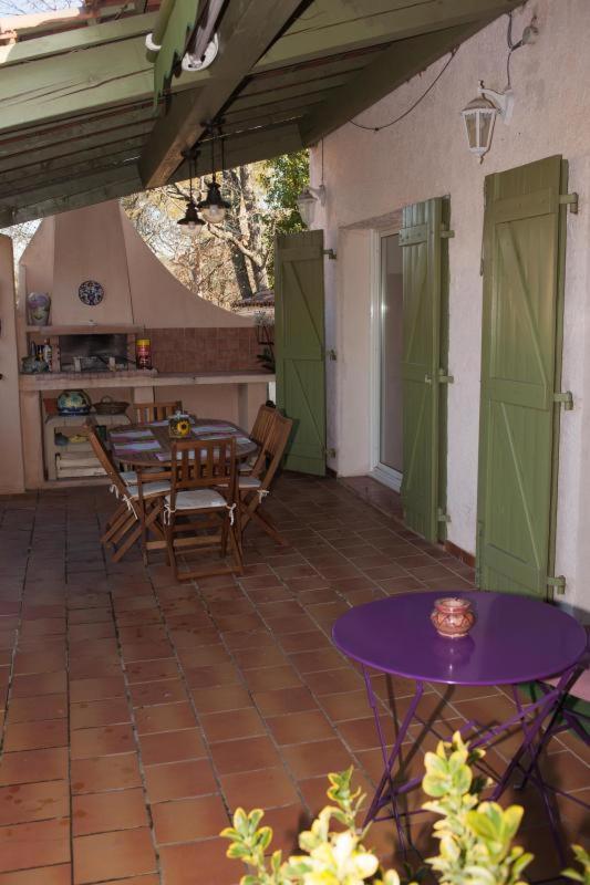Le Gite Du Castellas Forcalqueiret Buitenkant foto